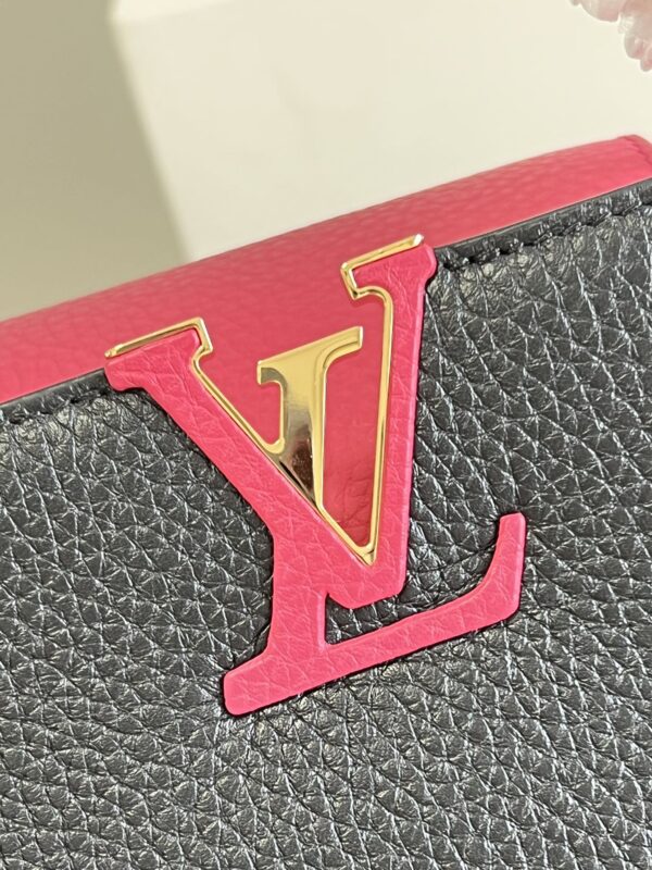 Louis Vuitton Capucines Hand Bag