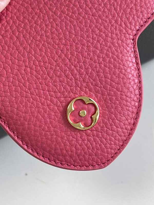 Louis Vuitton Capucines Hand Bag
