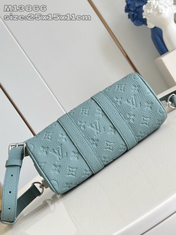 Louis Vuitton Keepall Bandoulière 25