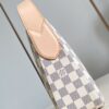 Louis Vuitton 	Slouchy PM
