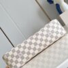 Louis Vuitton 	Slouchy PM
