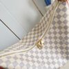 Louis Vuitton	Slouchy MM