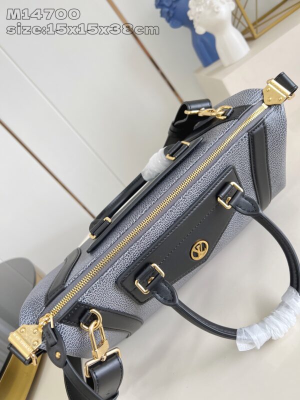 Louis Vuitton	LV Biker MM
