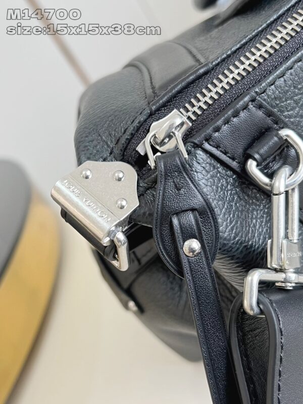 Louis Vuitton	LV Biker MM