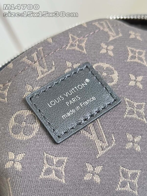 Louis Vuitton	LV Biker MM