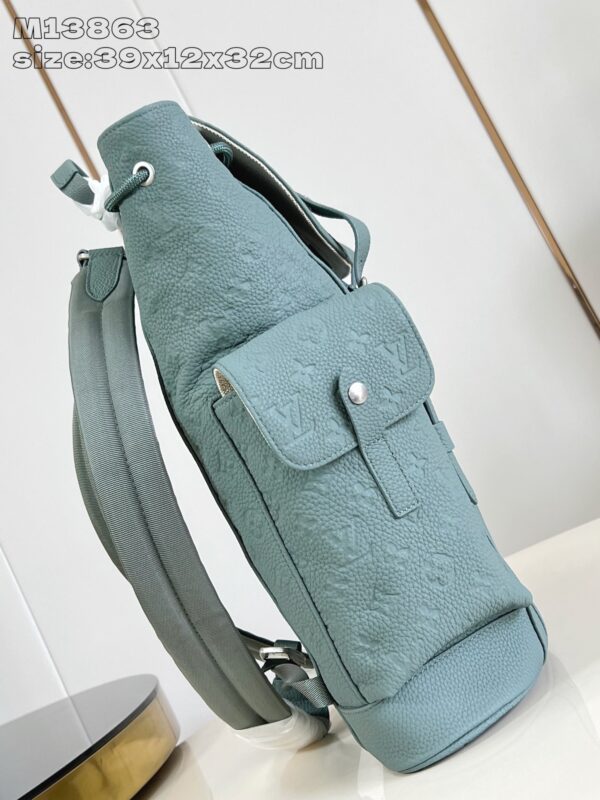 Louis Vuitton 	Christopher MM