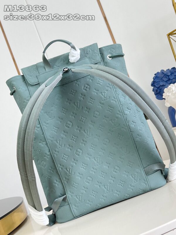 Louis Vuitton 	Christopher MM