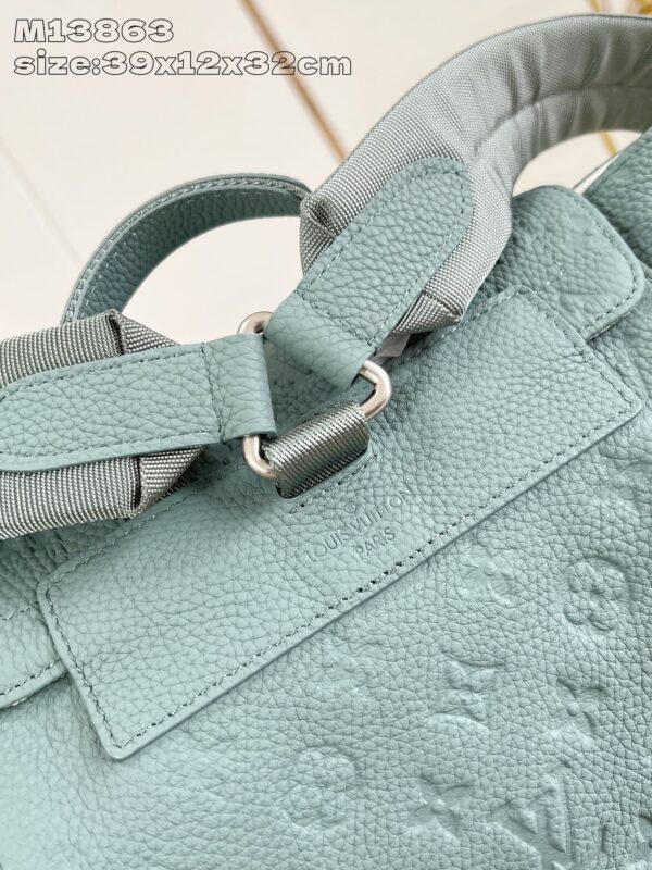 Louis Vuitton 	Christopher MM