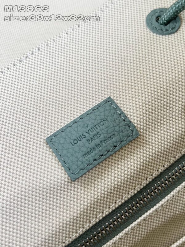 Louis Vuitton 	Christopher MM