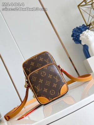 Louis Vuitton	Amazone