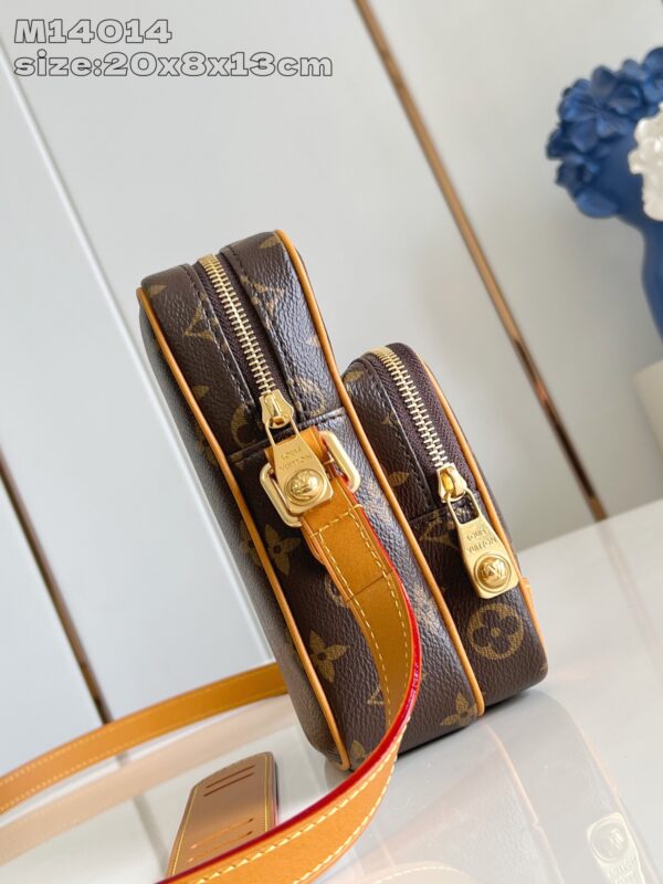 Louis Vuitton	Amazone