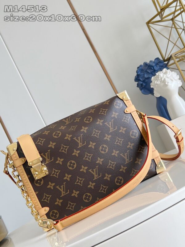 Louis Vuitton 	Side Trunk GM