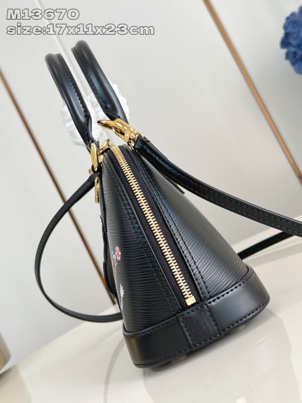 Louis Vuitton	LV x TM Alma BB