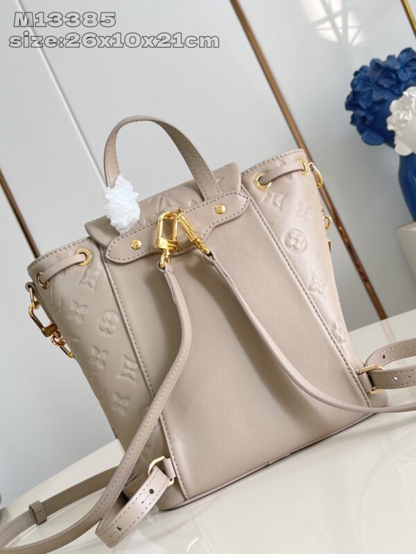 Louis Vuitton 	Coussin Backpack