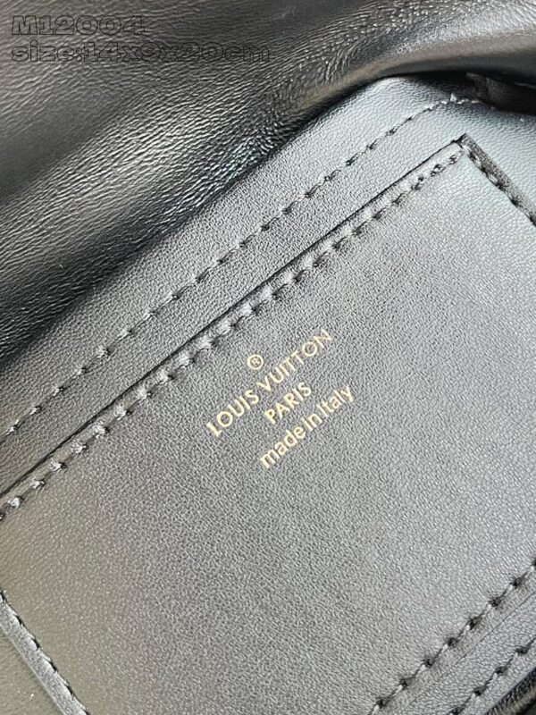 Louis Vuitton	GO-14 PM