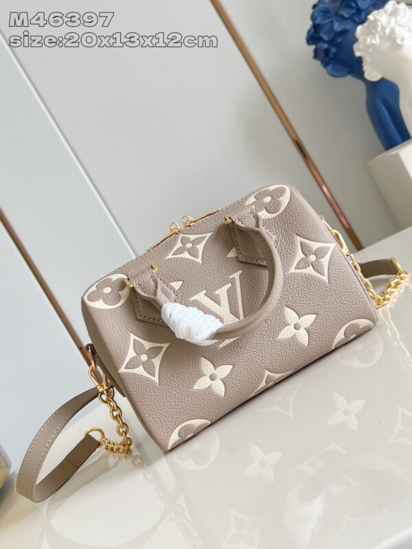 Louis Vuitton	Louis Vuitton Speedy Bandoulière 20