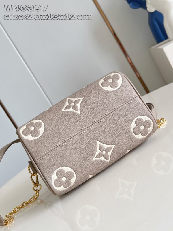 Louis Vuitton	Louis Vuitton Speedy Bandoulière 20