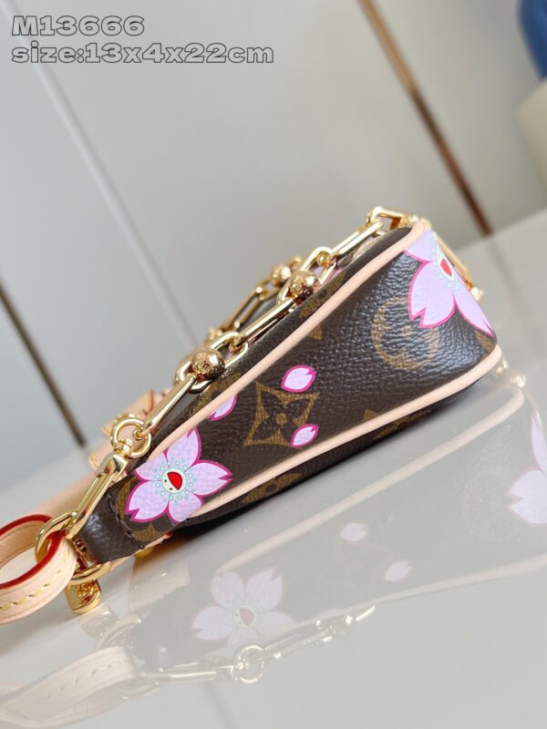 Louis Vuitton 	LV x TM Pochette Accessoires