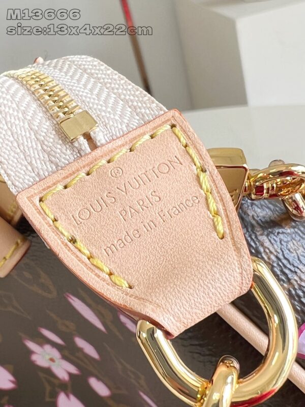Louis Vuitton 	LV x TM Pochette Accessoires