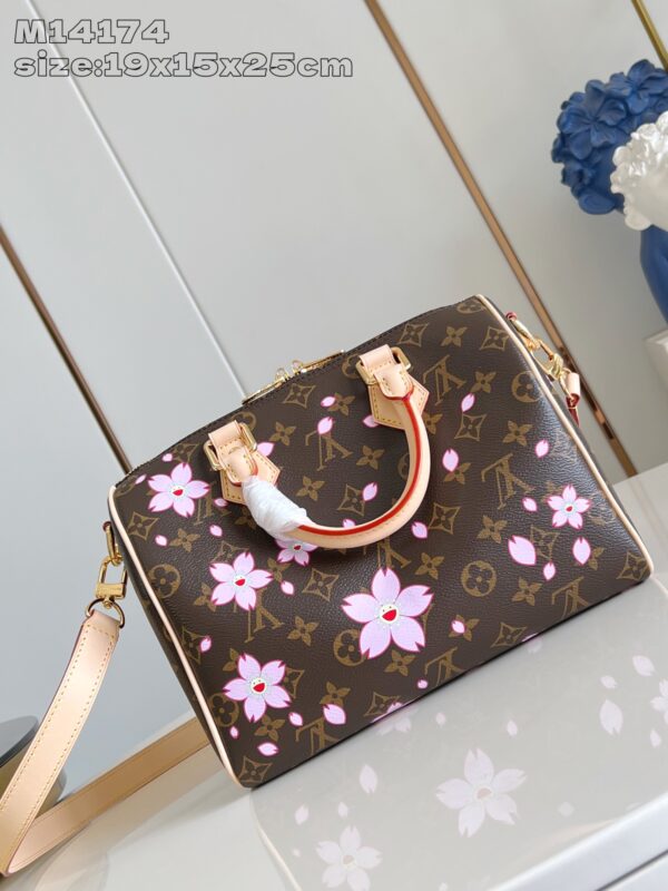 Louis Vuitton	LV x TM Speedy Bandoulière 25