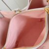 Louis Vuitton	Bella Tote