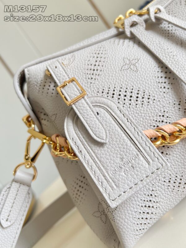 Louis Vuitton	Hand It All PM