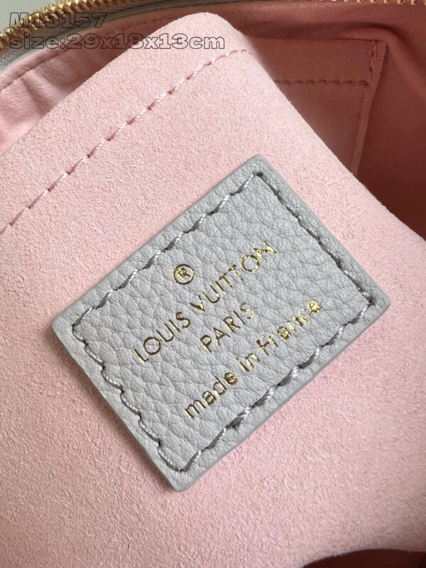 Louis Vuitton	Hand It All PM