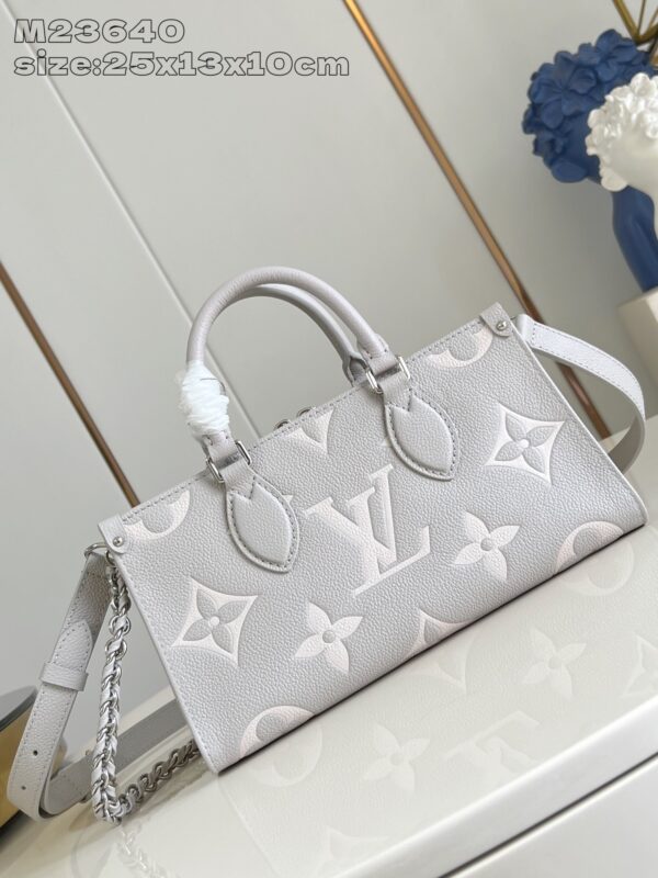 Louis Vuitton	OnTheGo East West