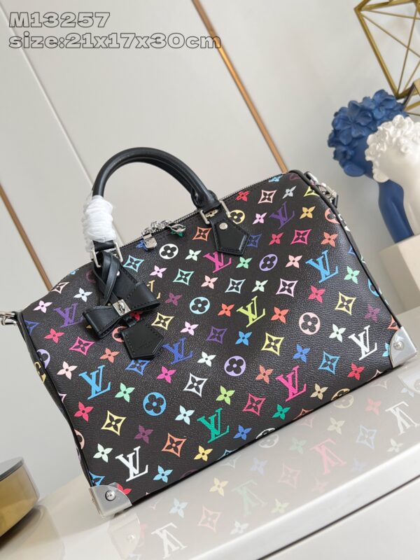 Louis Vuitton	LV x TM Speedy Soft 30
