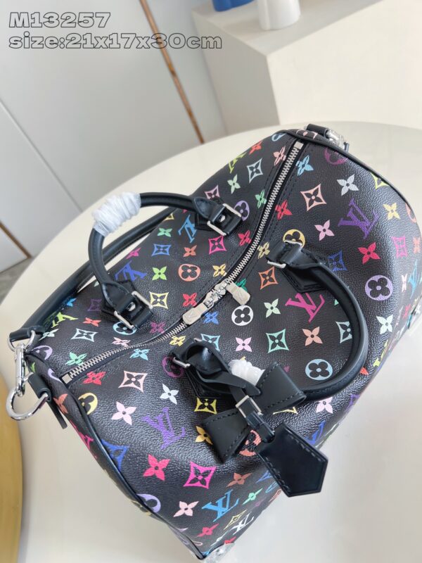 Louis Vuitton	LV x TM Speedy Soft 30