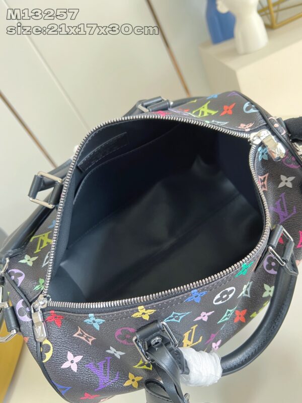 Louis Vuitton	LV x TM Speedy Soft 30