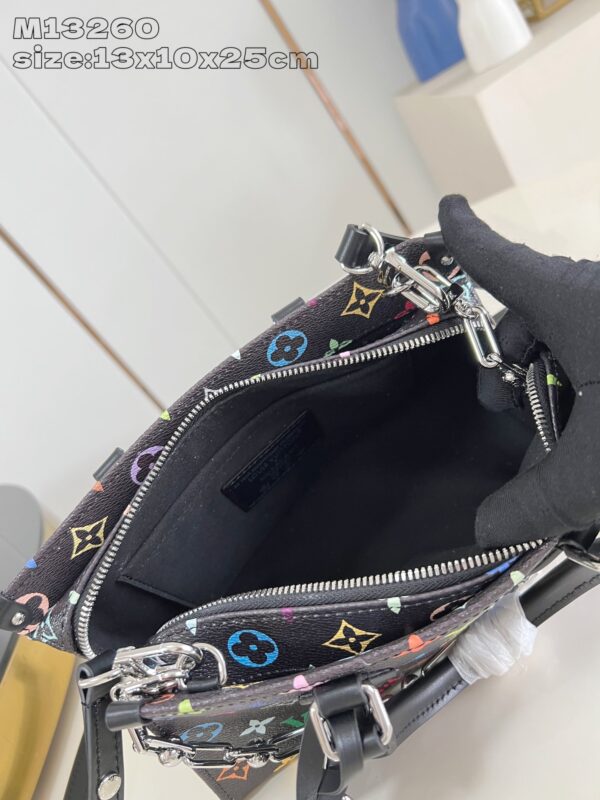 Louis Vuitton	LV x TM OnTheGo East West Chain