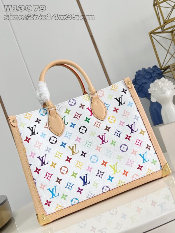 Louis Vuitton	LV x TM OnTheGo MM