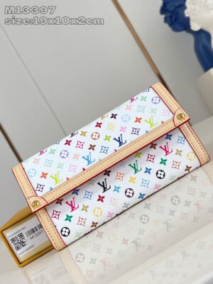 Louis Vuitton	LV x TM Sarah Wallet