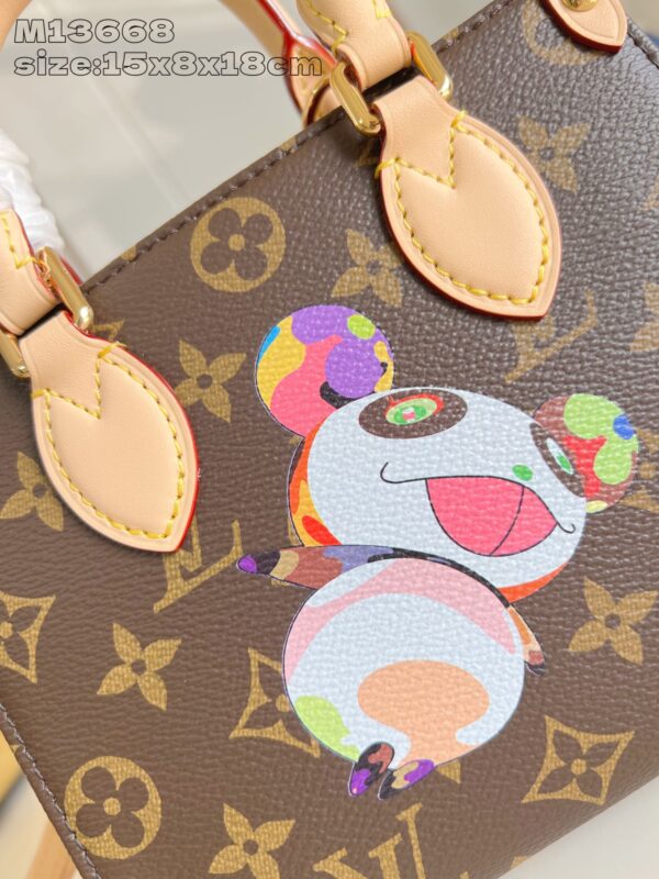 Louis Vuitton	LV x TM OnTheGo BB