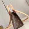 Louis Vuitton	LV x TM OnTheGo BB