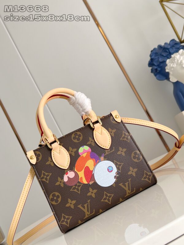 Louis Vuitton	LV x TM OnTheGo BB