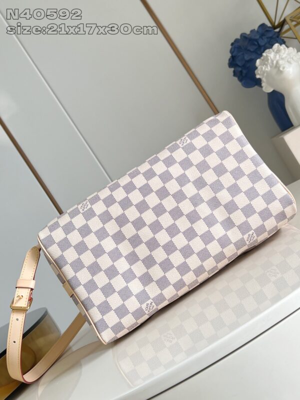 Louis Vuitton	Speedy Bandoulière 30