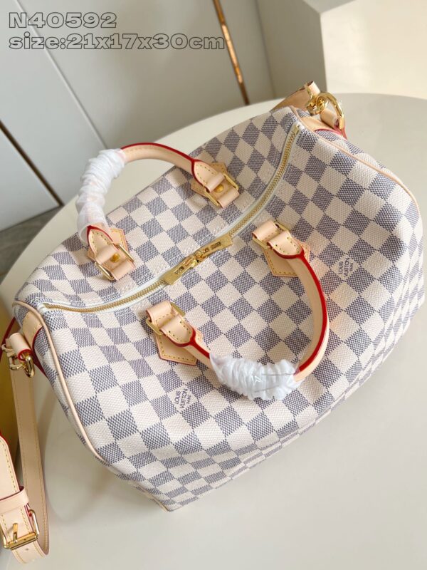 Louis Vuitton	Speedy Bandoulière 30