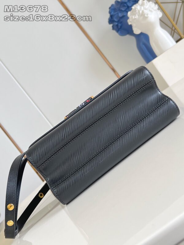 Louis Vuitton	LV x TM Twist MM Slim