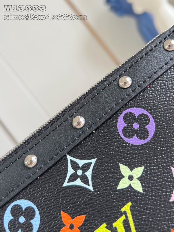 Louis Vuitton 	LV x TM Pochette Accessoires