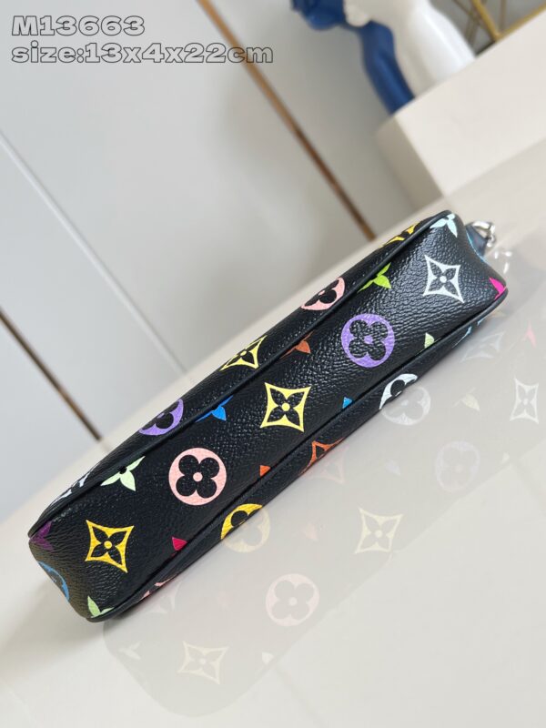 Louis Vuitton 	LV x TM Pochette Accessoires