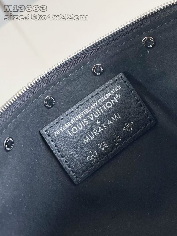 Louis Vuitton 	LV x TM Pochette Accessoires