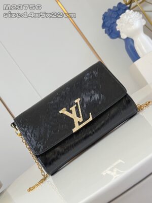 Louis Vuitton 	Pochette Louise