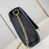 Louis Vuitton 	Pochette Louise