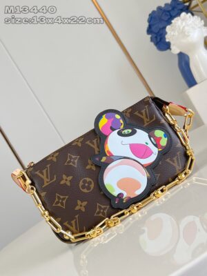 Louis Vuitton	LV x TM Pochette Accessoires