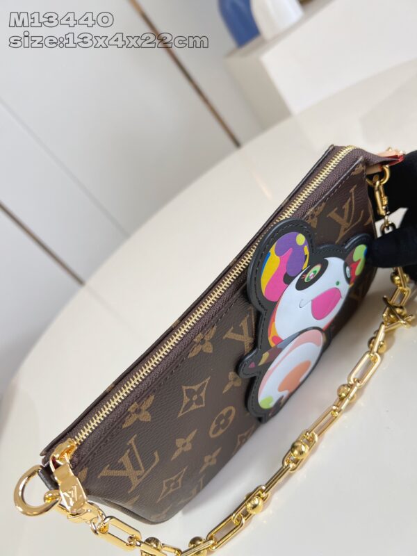 Louis Vuitton	LV x TM Pochette Accessoires