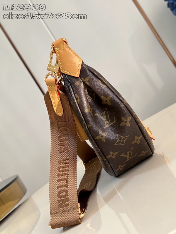 Louis Vuitton	Looping