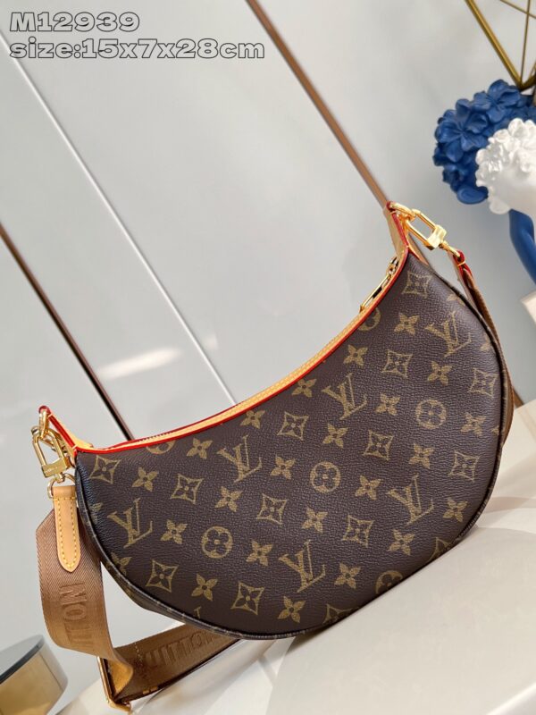 Louis Vuitton	Looping