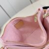 Louis Vuitton	Liv Pochette